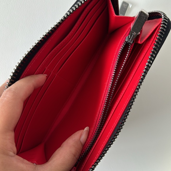 ❌SOLD❌ Christian Louboutin Panettone Wallet Calf Empire/Spikes Mix with Box & DB - Picture 9 of 14